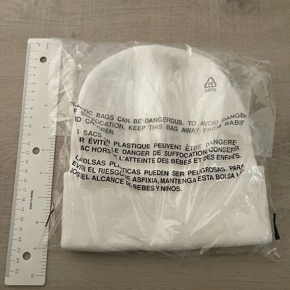 Authentic, Sold Out. Supreme Shrek White Beanie unopened bag w/Tag - Picture 5 of 6
